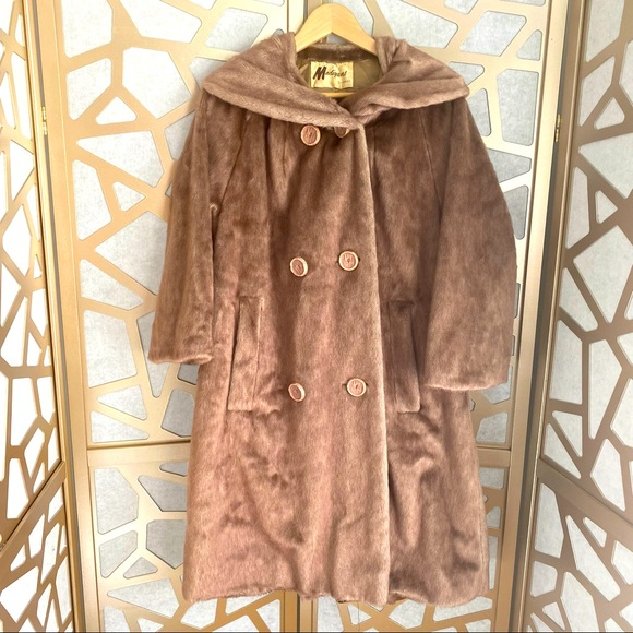 *Vintage Madigan Chicago Brazotta Styled by Sportowne‎ Fur Double-Breast Coat - Picture 2 of 13